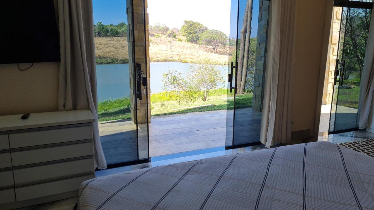 Chale Defronte Lagoa Na Serra Do Cipo Proximo A Cachoeira Grande, Cachoeira Do Pedrao E Cachoeira Veu Da Noiva Jaboticatubas Zewnętrze zdjęcie